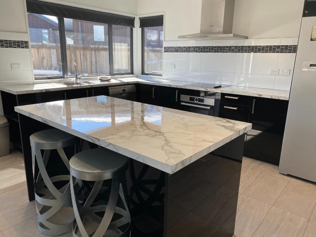 30 Rutherford Crescent هانمر سبرينغز المظهر الخارجي الصورة